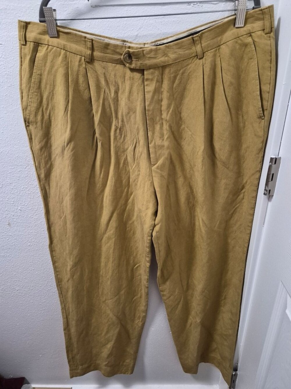 Hickey Freeman Collection Mens Dress Pants 40 Mustard Pleated Wool Silk  Italy